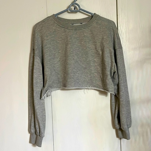 Cropped sweatshirt - Picture 1 of 1